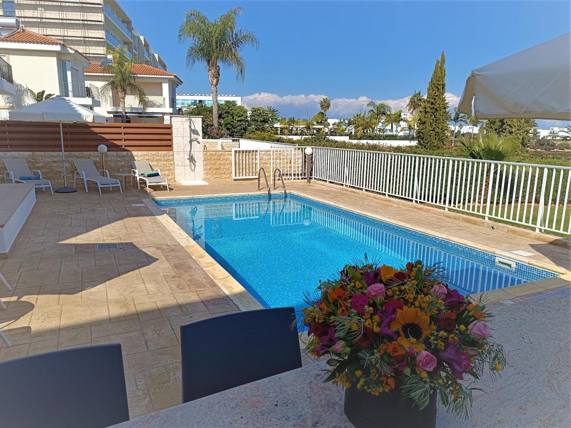 Horizon Villa פרוטאראס מראה חיצוני תמונה